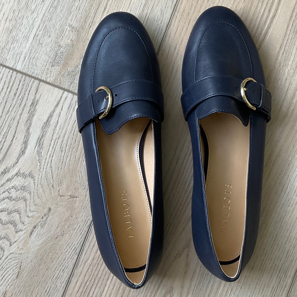 NWOT Talbots Ryan Buckle Navy Blue Leather Loafers Classic Preppy Dark Academia
